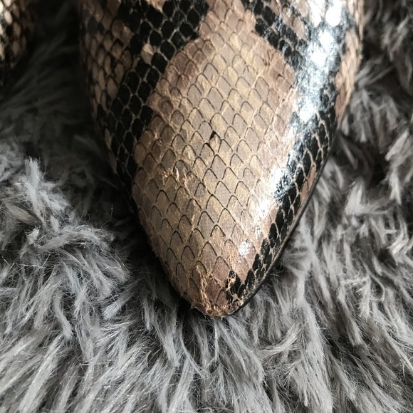 ALDO faux snakeskin kitten heel pumps size 37 - Picture 3 of 7
